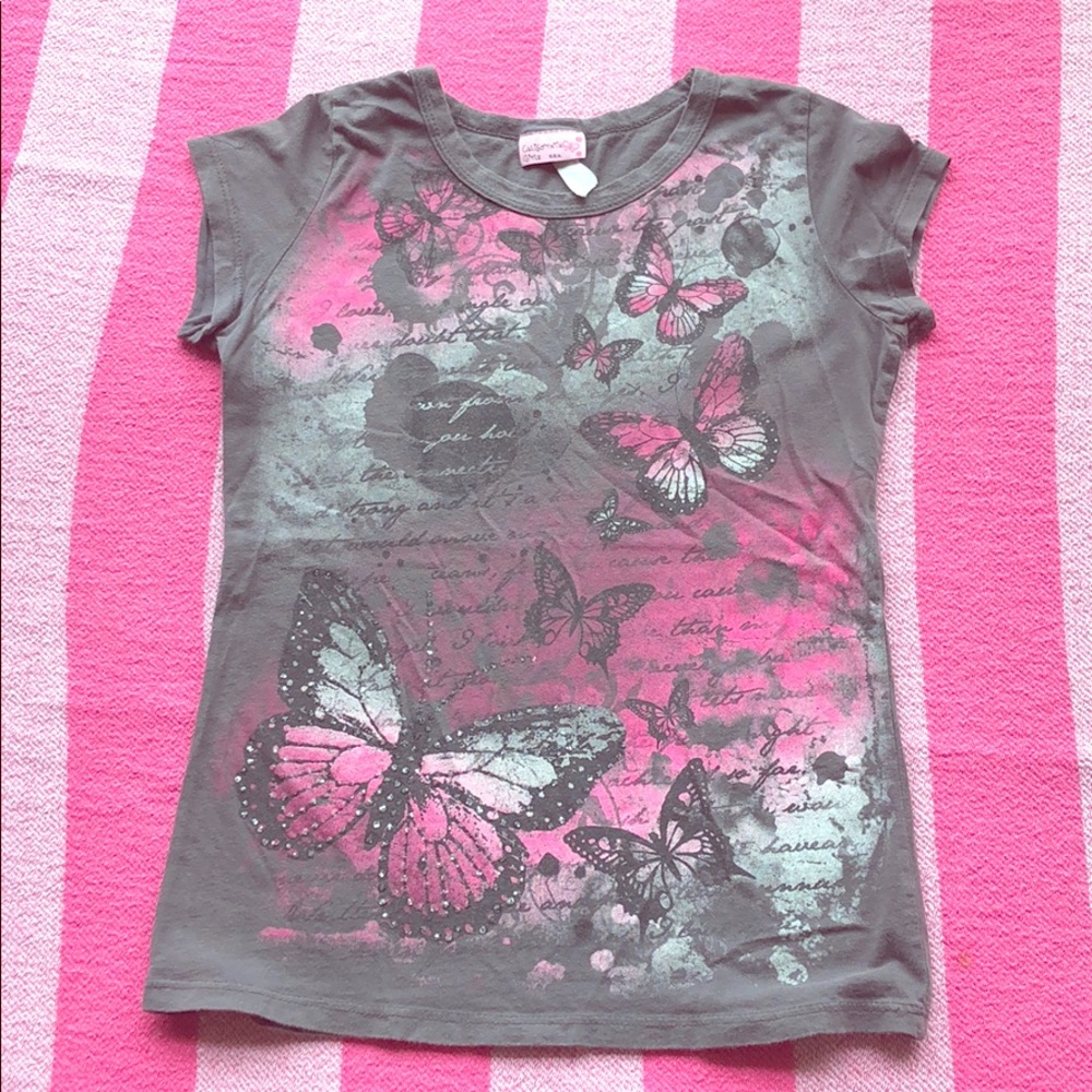 Girl’s Gray Butterfly Top